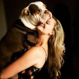 Meet your Posher, Alyssa